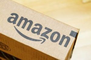 Photo of an Amazon parcel delivery box
